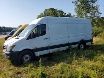  Salvage Mercedes-Benz Sprinter