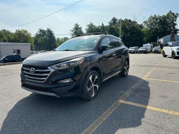  Salvage Hyundai TUCSON