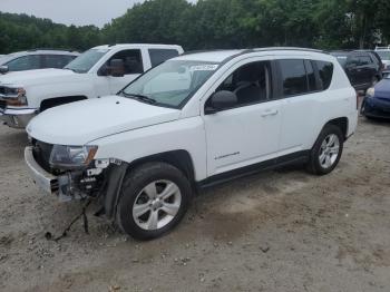  Salvage Jeep Compass