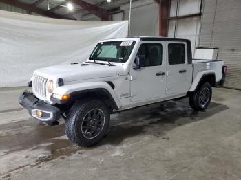  Salvage Jeep Gladiator