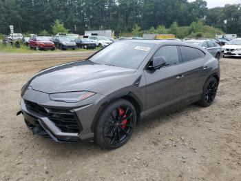  Salvage Lamborghini Urus