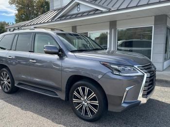  Salvage Lexus Lx570