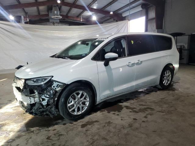  Salvage Chrysler Pacifica