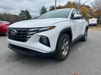  Salvage Hyundai TUCSON