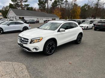  Salvage Mercedes-Benz GLA