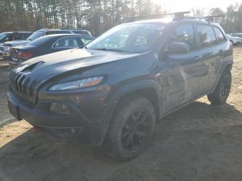  Salvage Jeep Cherokee