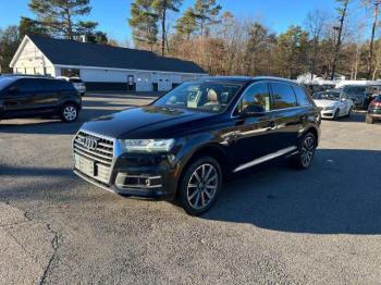  Salvage Audi Q7