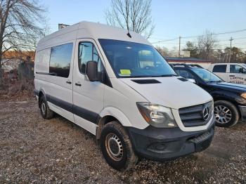  Salvage Mercedes-Benz Sprinter