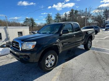  Salvage Toyota Tacoma