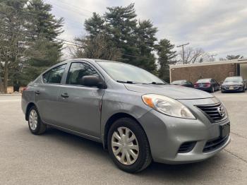  Salvage Nissan Versa