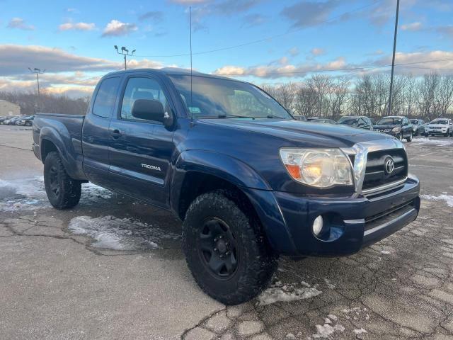  Salvage Toyota Tacoma