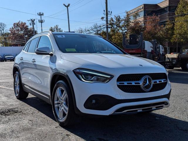  Salvage Mercedes-Benz GLA