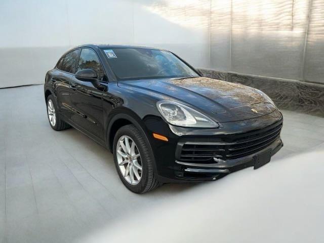  Salvage Porsche Cayenne