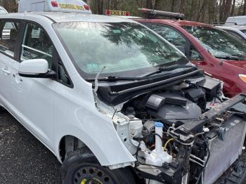  Salvage Kia Sedona