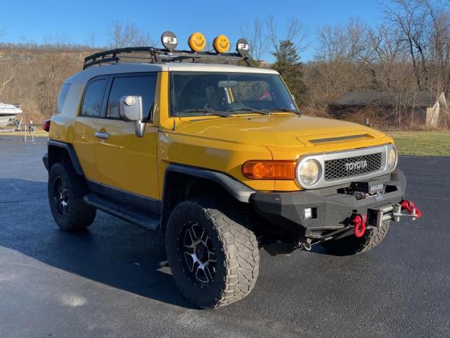  Salvage Toyota FJ Cruiser