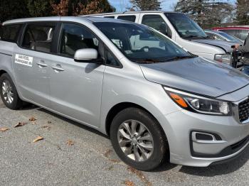  Salvage Kia Sedona