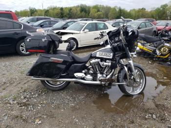  Salvage Harley-Davidson Fl