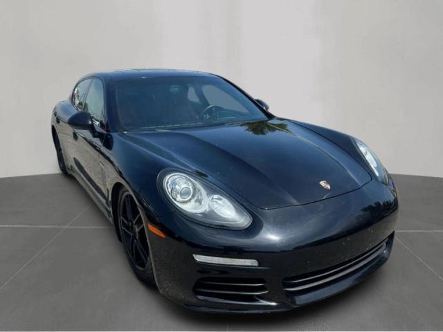  Salvage Porsche Panamera