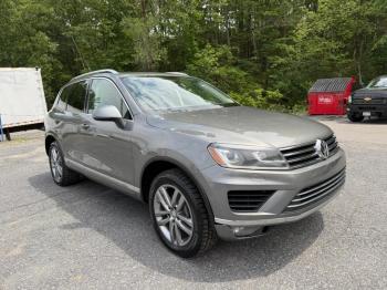  Salvage Volkswagen Touareg