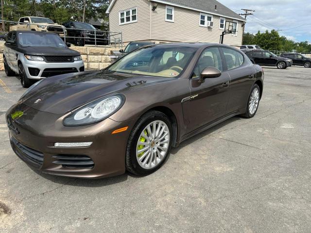  Salvage Porsche Panamera