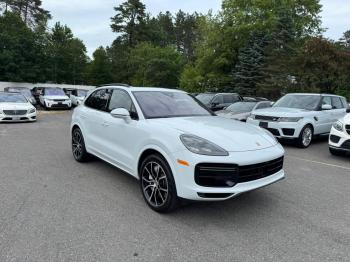  Salvage Porsche Cayenne