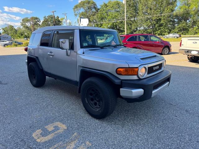  Salvage Toyota FJ Cruiser