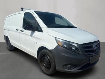  Salvage Mercedes-Benz Metris
