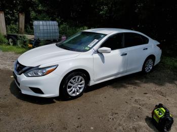  Salvage Niss Altima