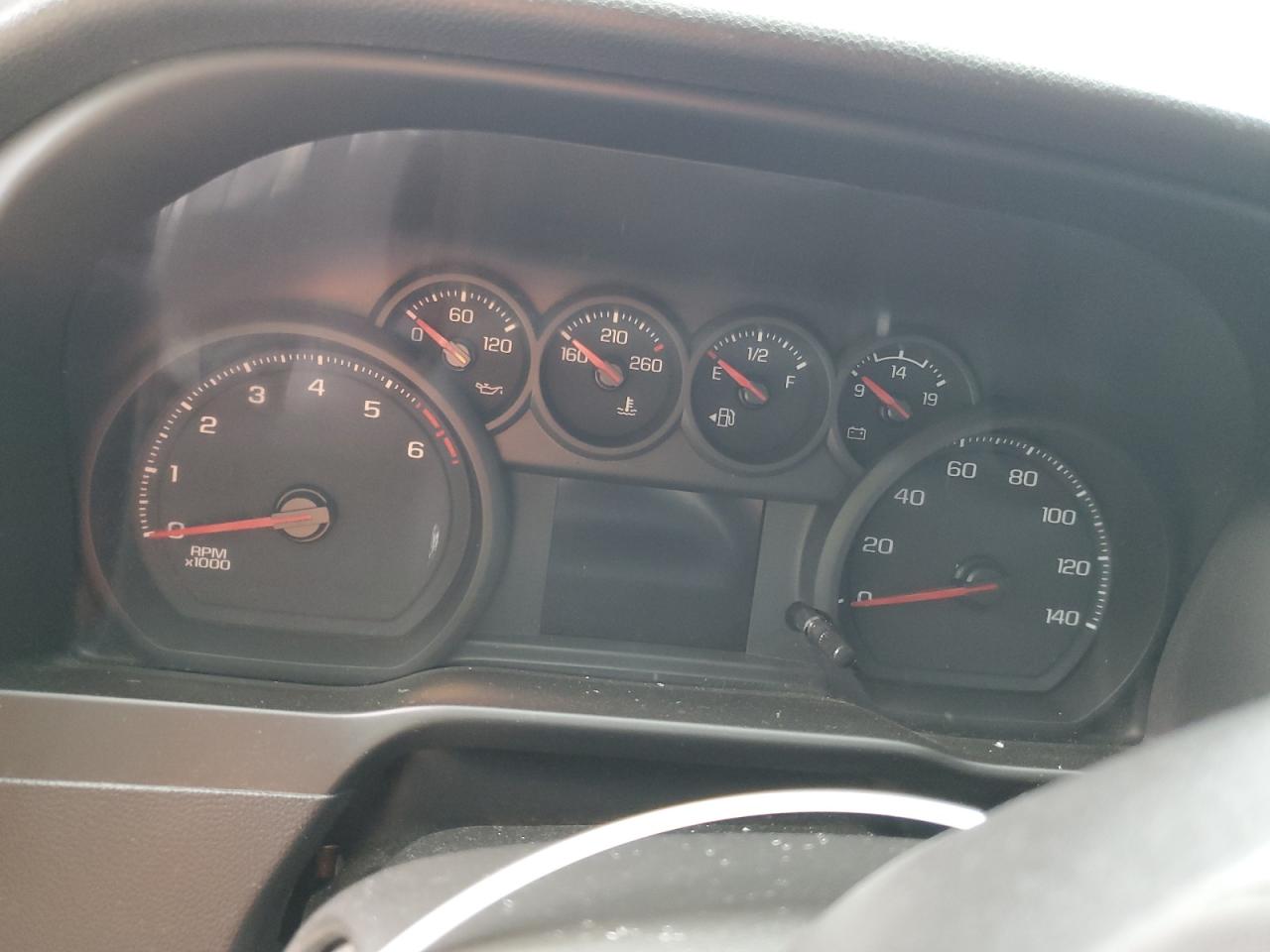 Chevrolet Silverado K2500 Custom Image 4