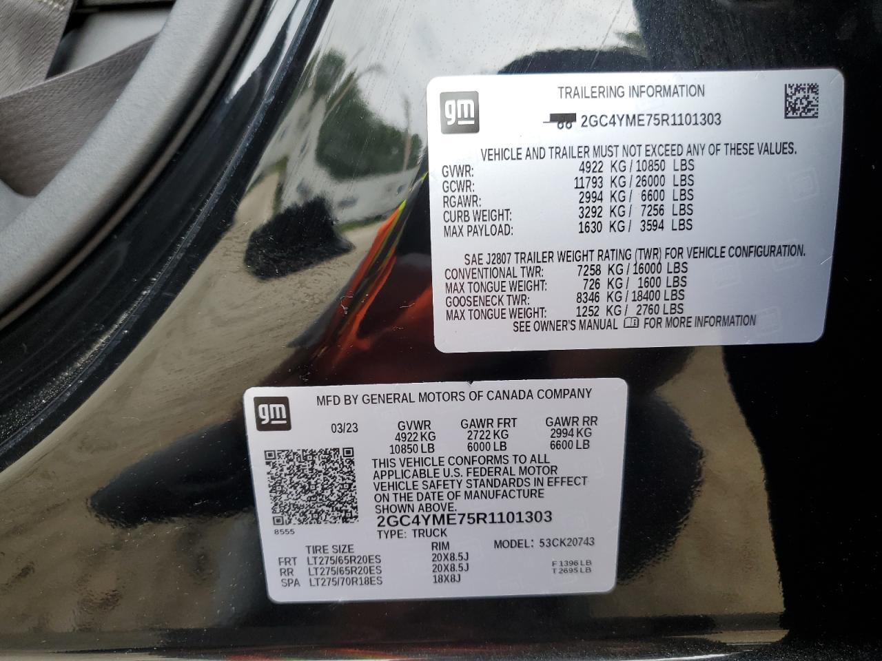 Chevrolet Silverado K2500 Custom Image 9