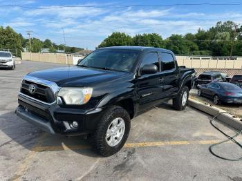  Salvage Toyota Tacoma