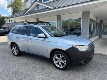  Salvage Mitsubishi Outlander