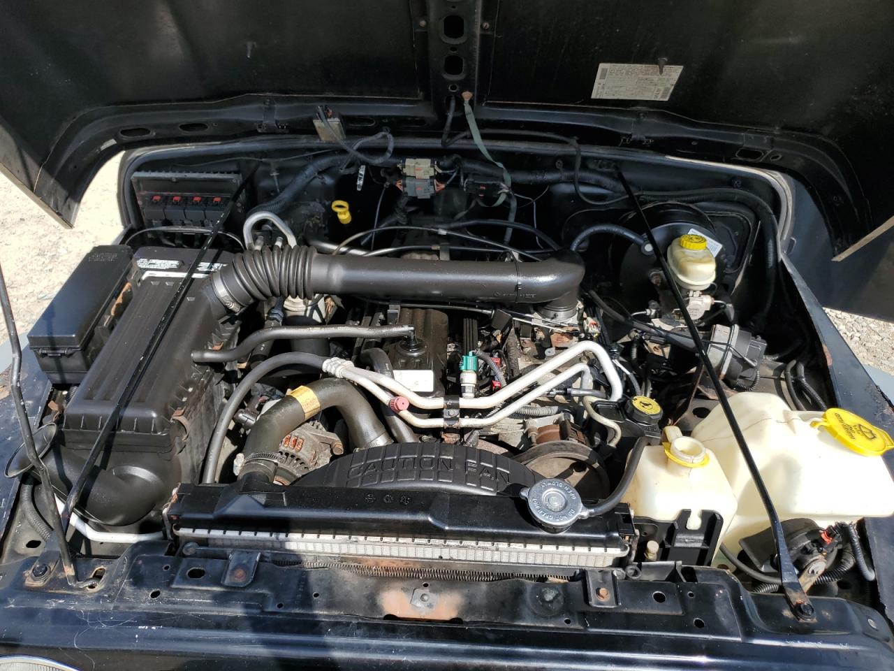 Jeep Wrangler Sport Image 10