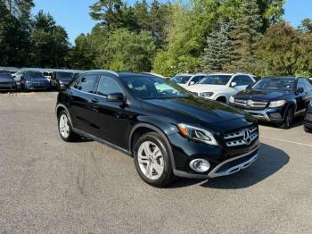  Salvage Mercedes-Benz GLA