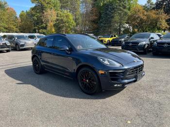  Salvage Porsche Macan