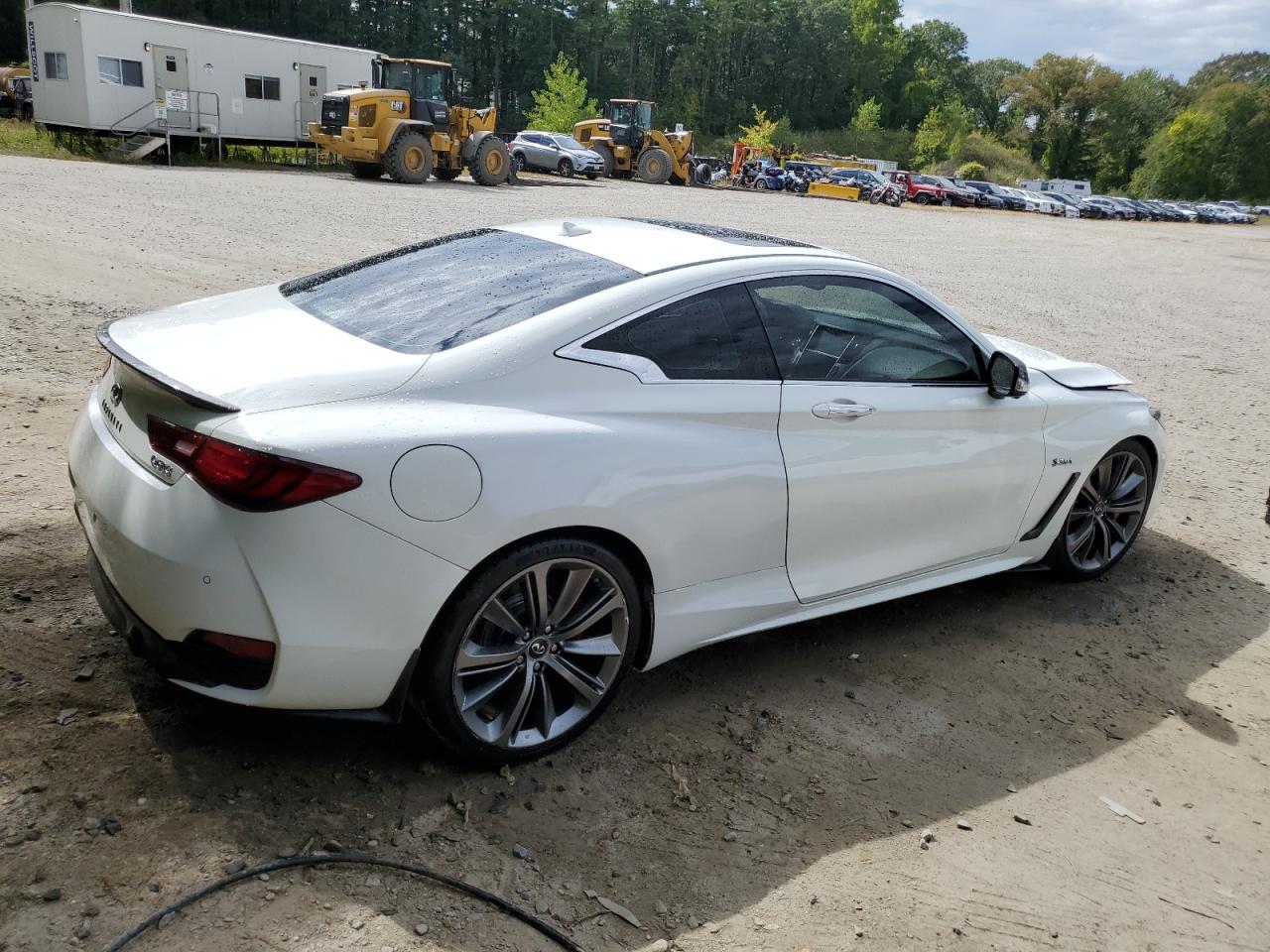 INFINITI Q60 Red Sport 400 Image 3