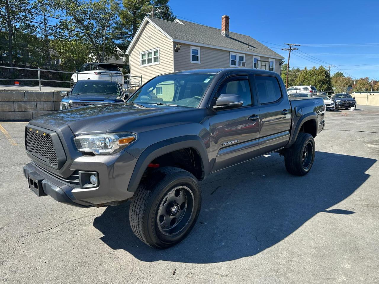 Toyota Tacoma Double Cab Image 1