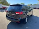 Kia Sedona Lx Image 2