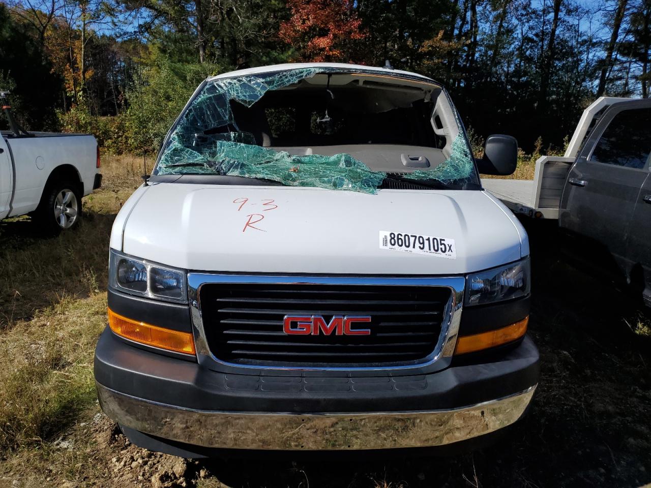 GMC Savana G3500 Lt Image 6