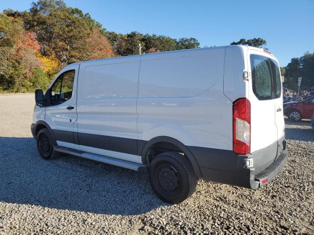 Ford Transit T-250 Image 2
