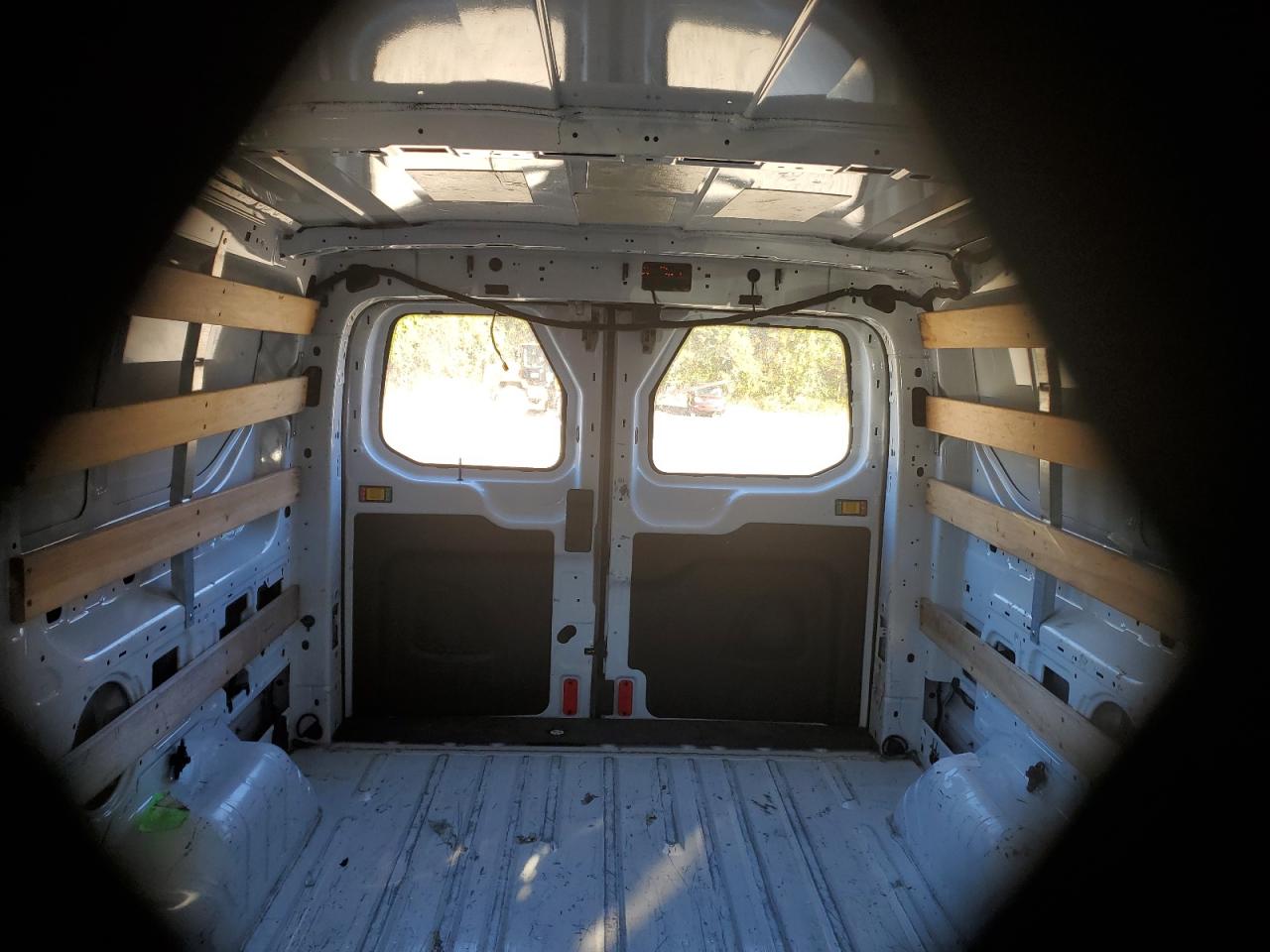 Ford Transit T-250 Image 3