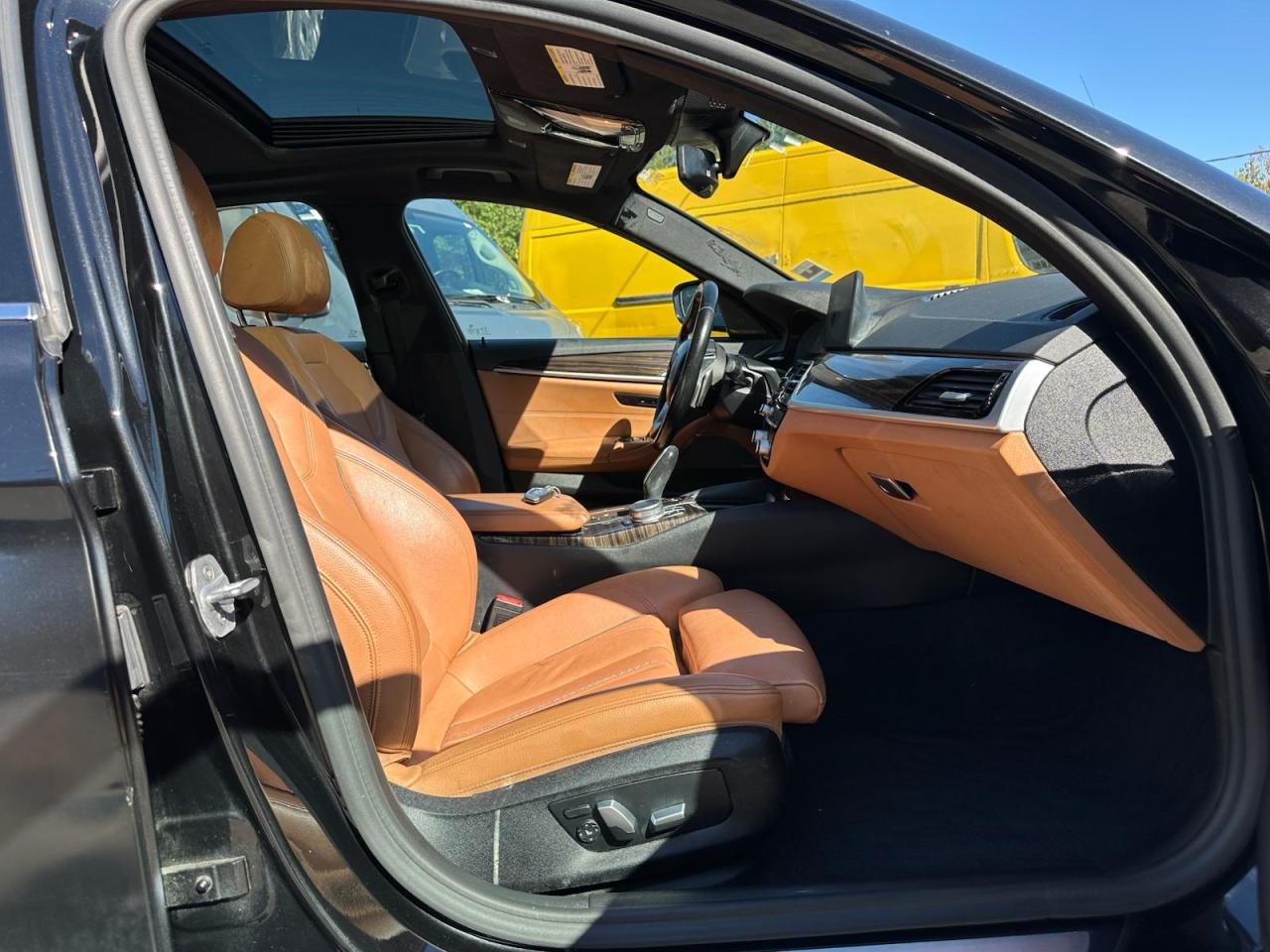 BMW 5 Series Xi Image 7