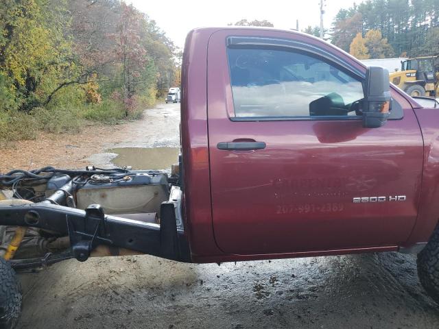 Chevrolet Silverado K2500 Heavy Duty Image 11