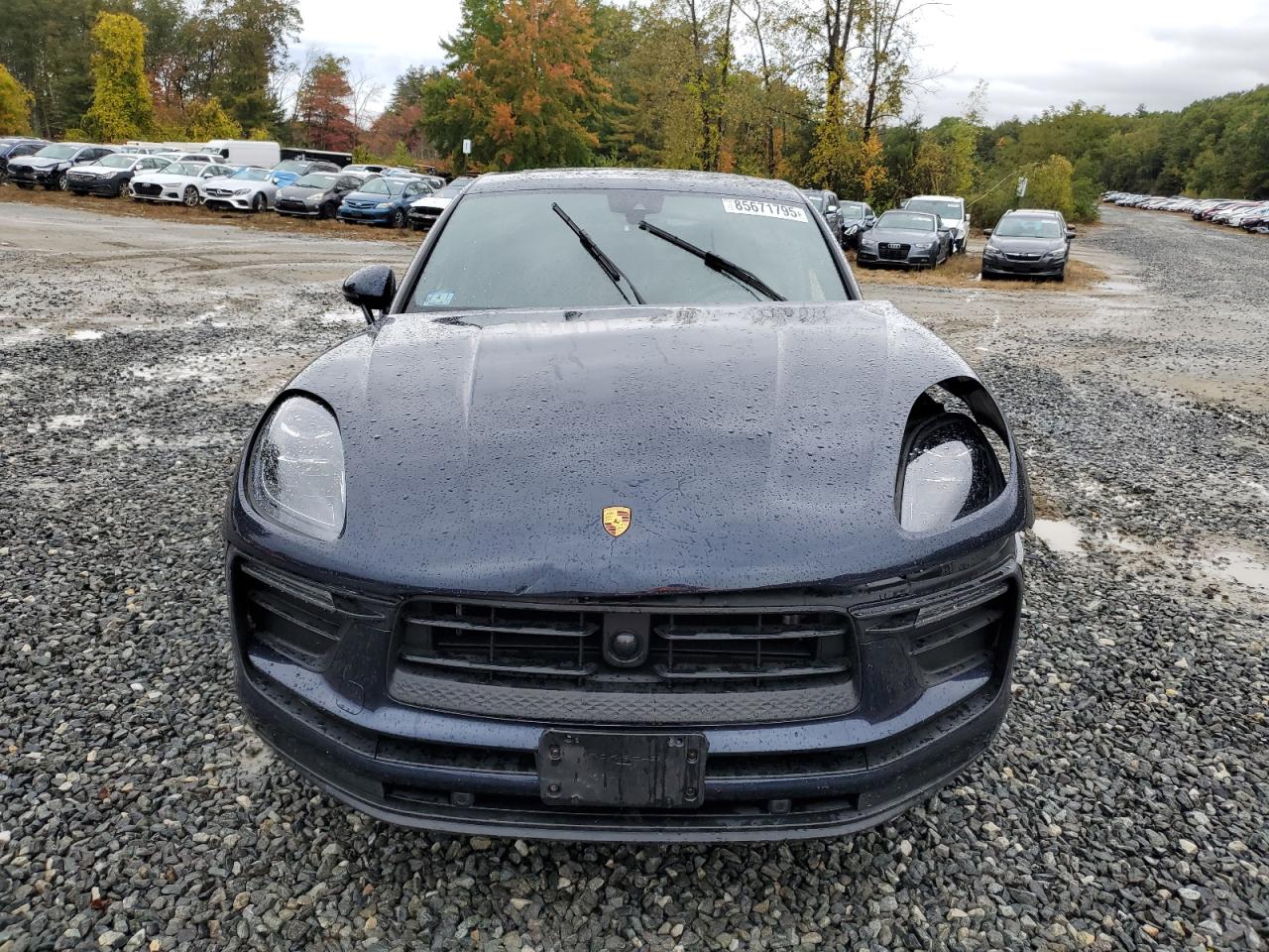 Porsche Macan Base Base Image 9