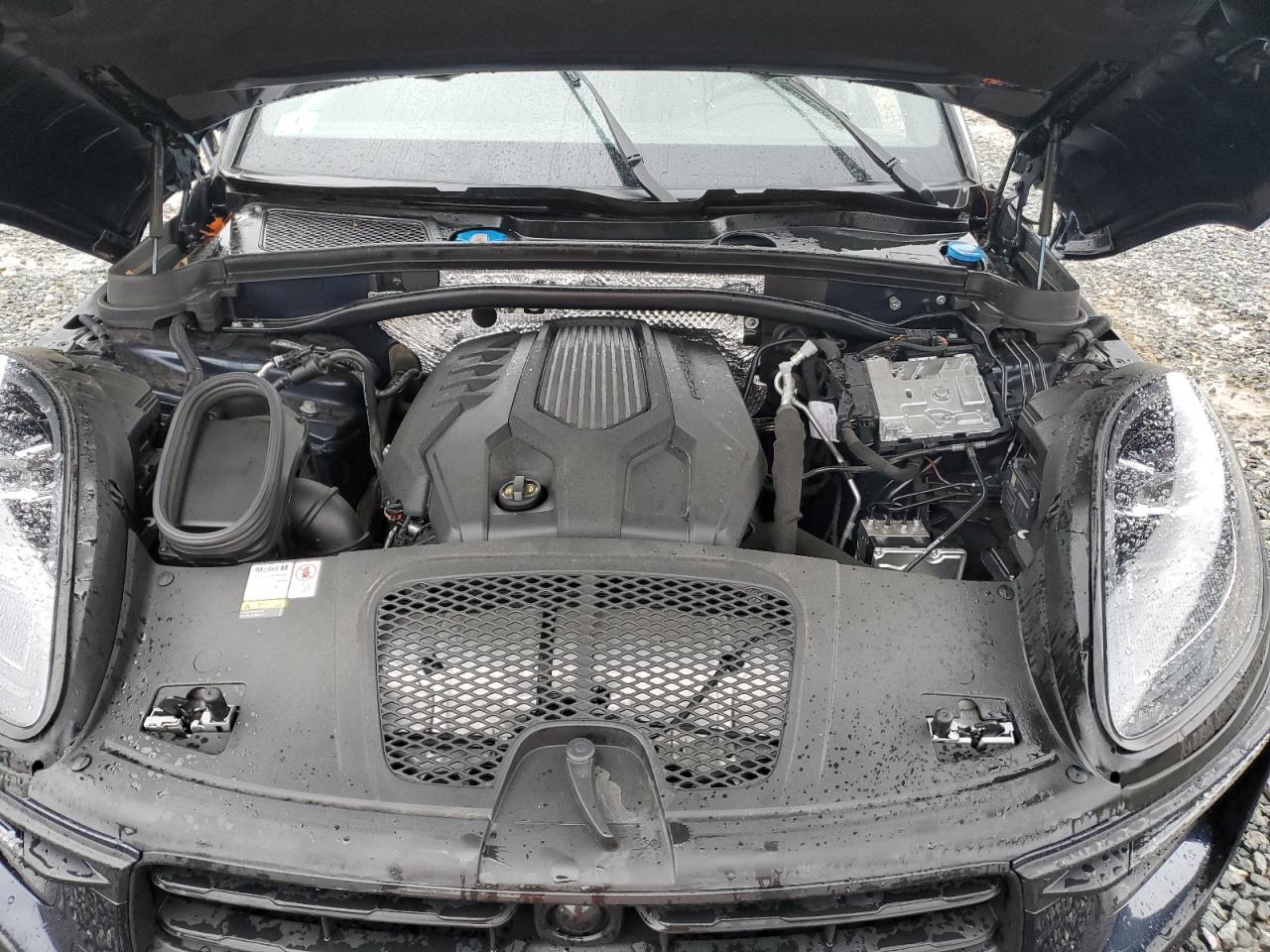 Porsche Macan Base Base Image 7