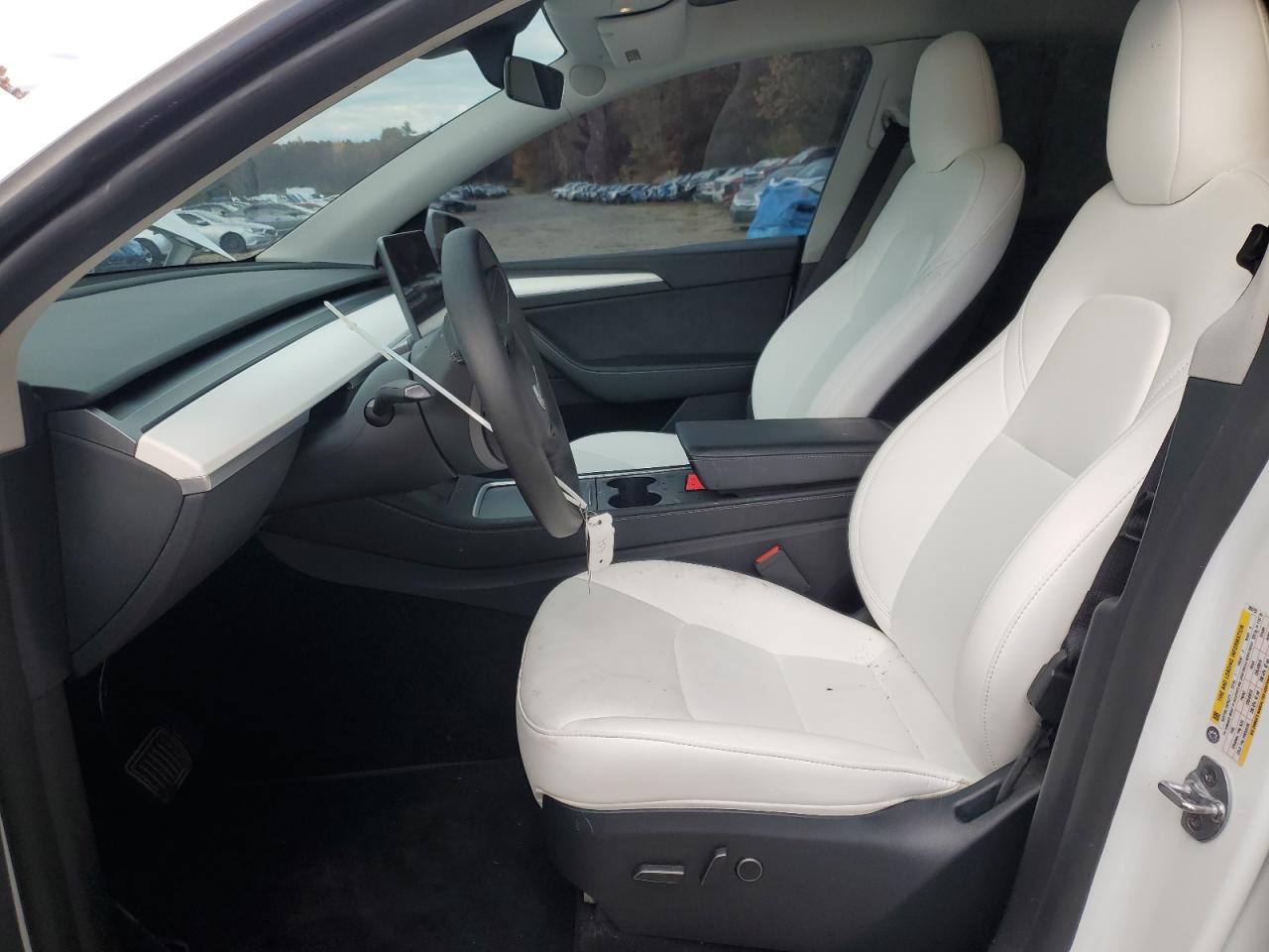 Tesla Model Y Image 4