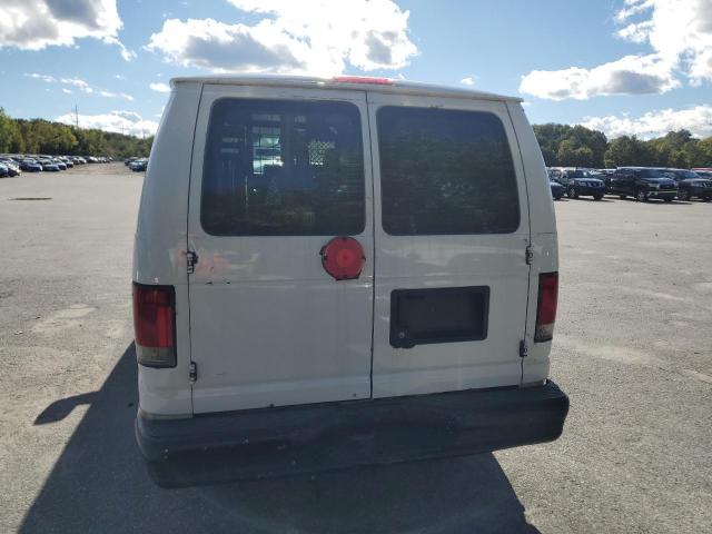 Ford Econoline E150 Van Image 5