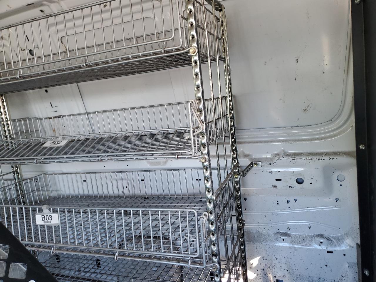 Ford Econoline E150 Van Image 9