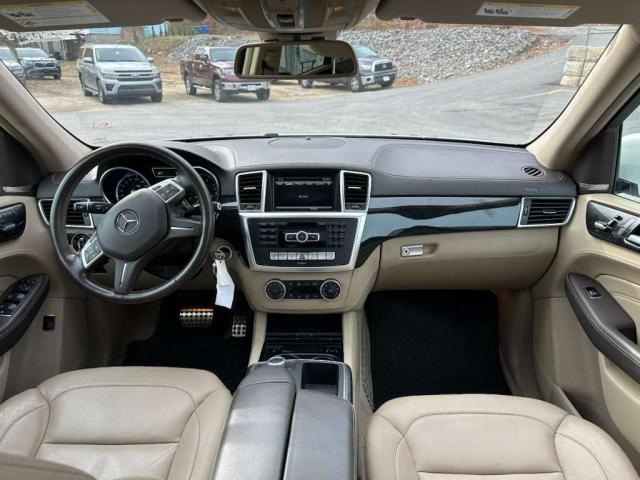Mercedes-Benz M-Class 400 4matic Image 4