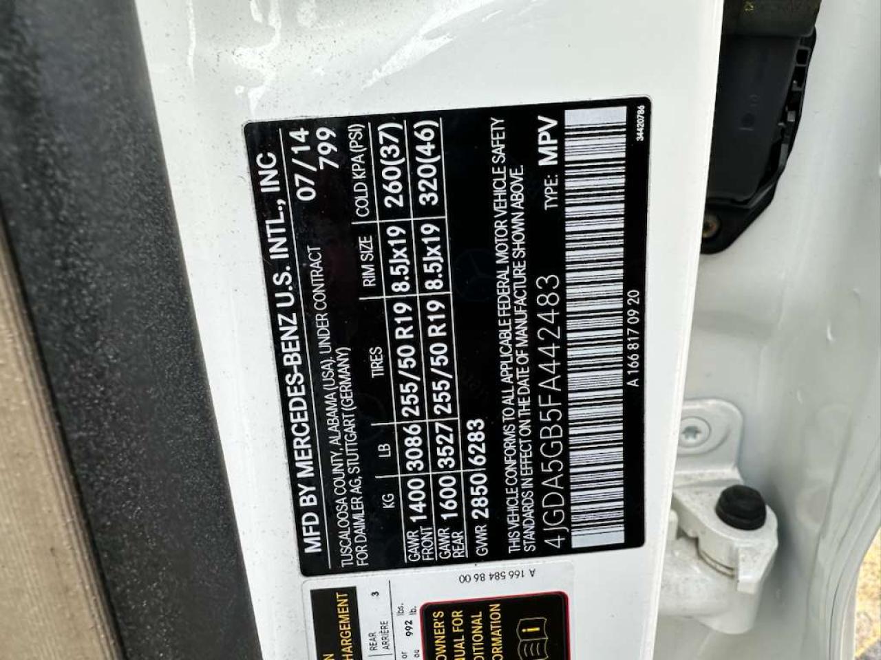 Mercedes-Benz M-Class 400 4matic Image 5